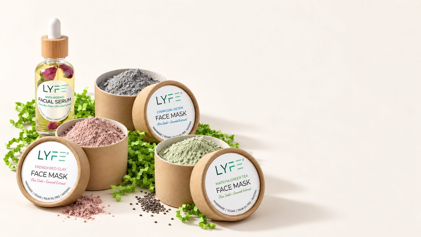 De LYFE cadeauset: gezichtsserum en drie potjes poedermasker